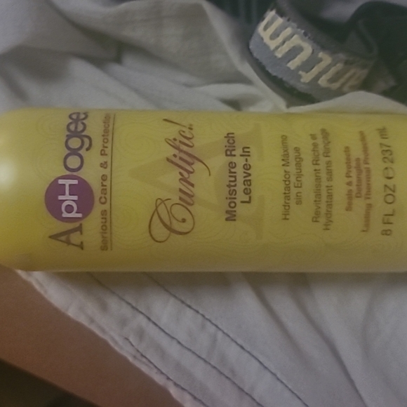 a  curlife spray - Picture 1 of 3